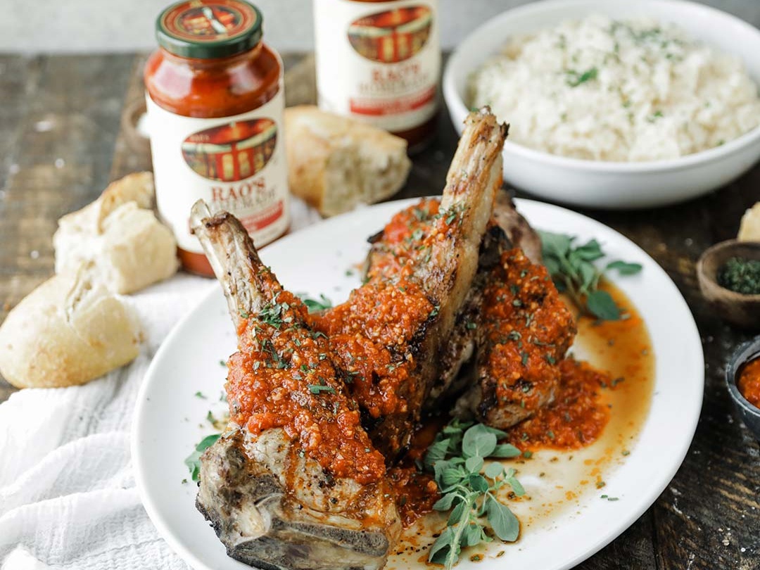 Veal chop with savory Amoigue sauce