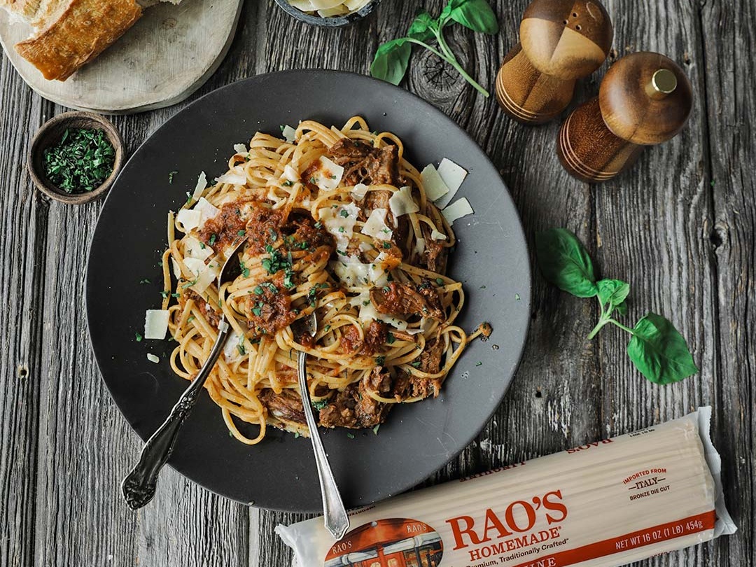 Linguine with hearty beef ragu sauce