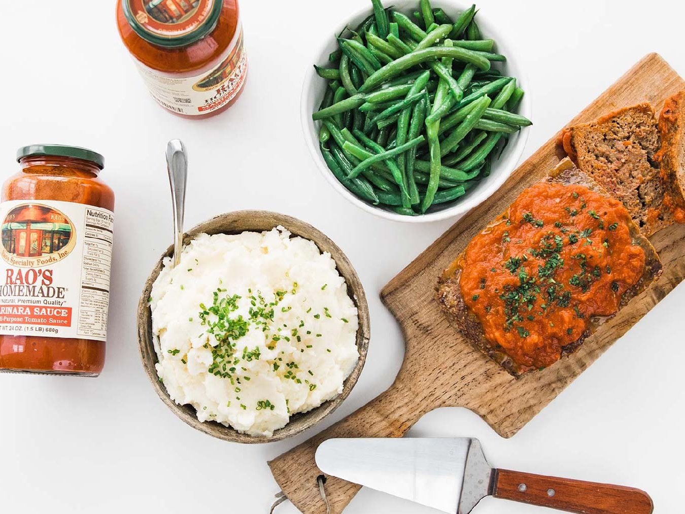 Italian meatloaf with tomato sauce glaze