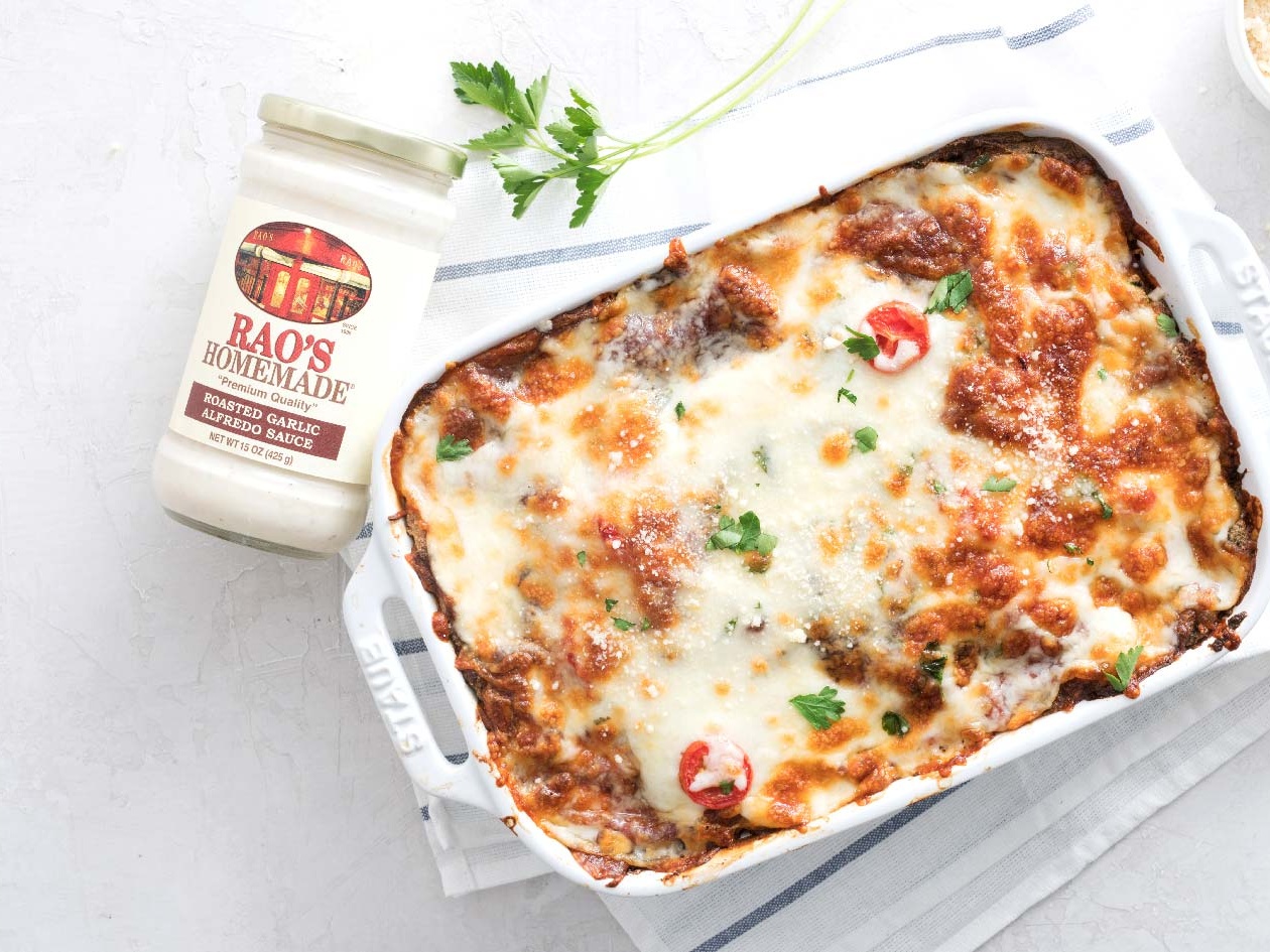 White lasagna with roasted garlic Alfredo sauce
