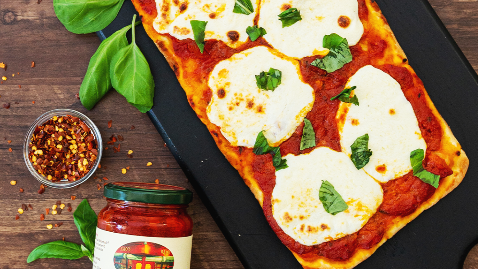 Margherita flatbread pizza with mozzarella and basil